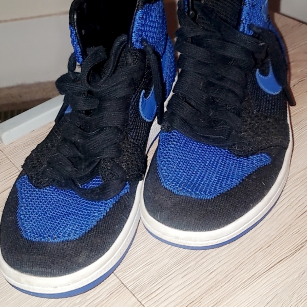 Jordan 1. Royal blue flyknit